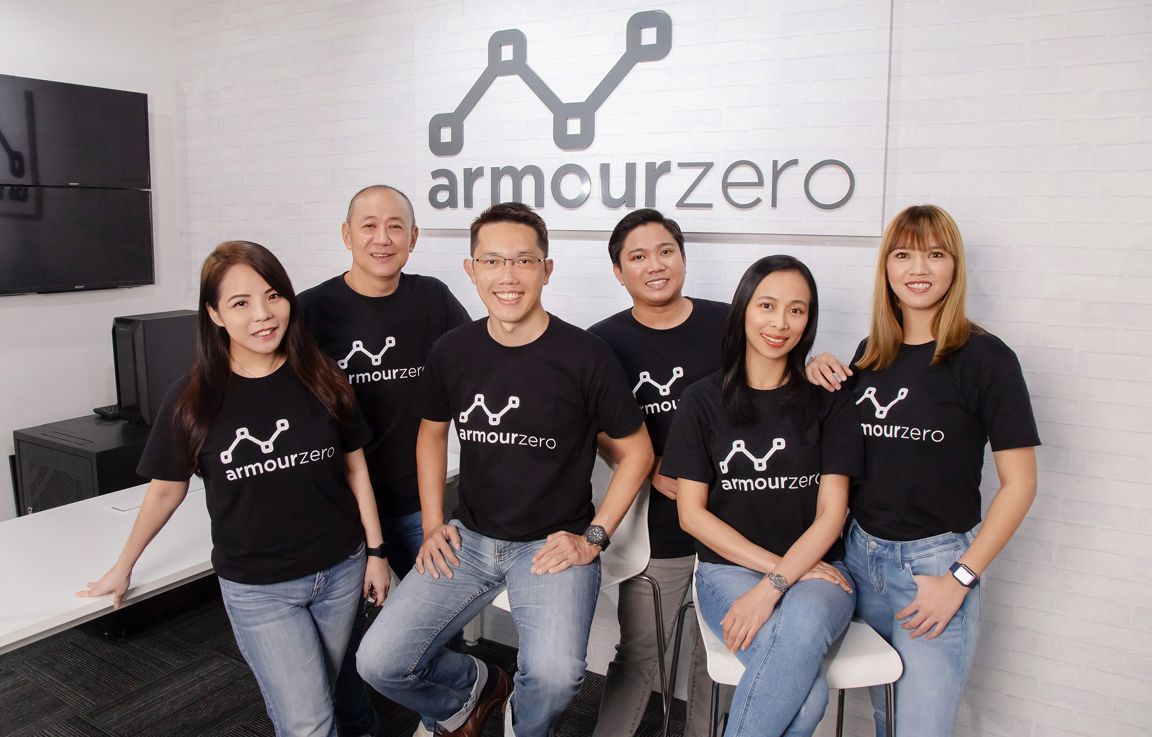 group-azero ArmourZero Photo