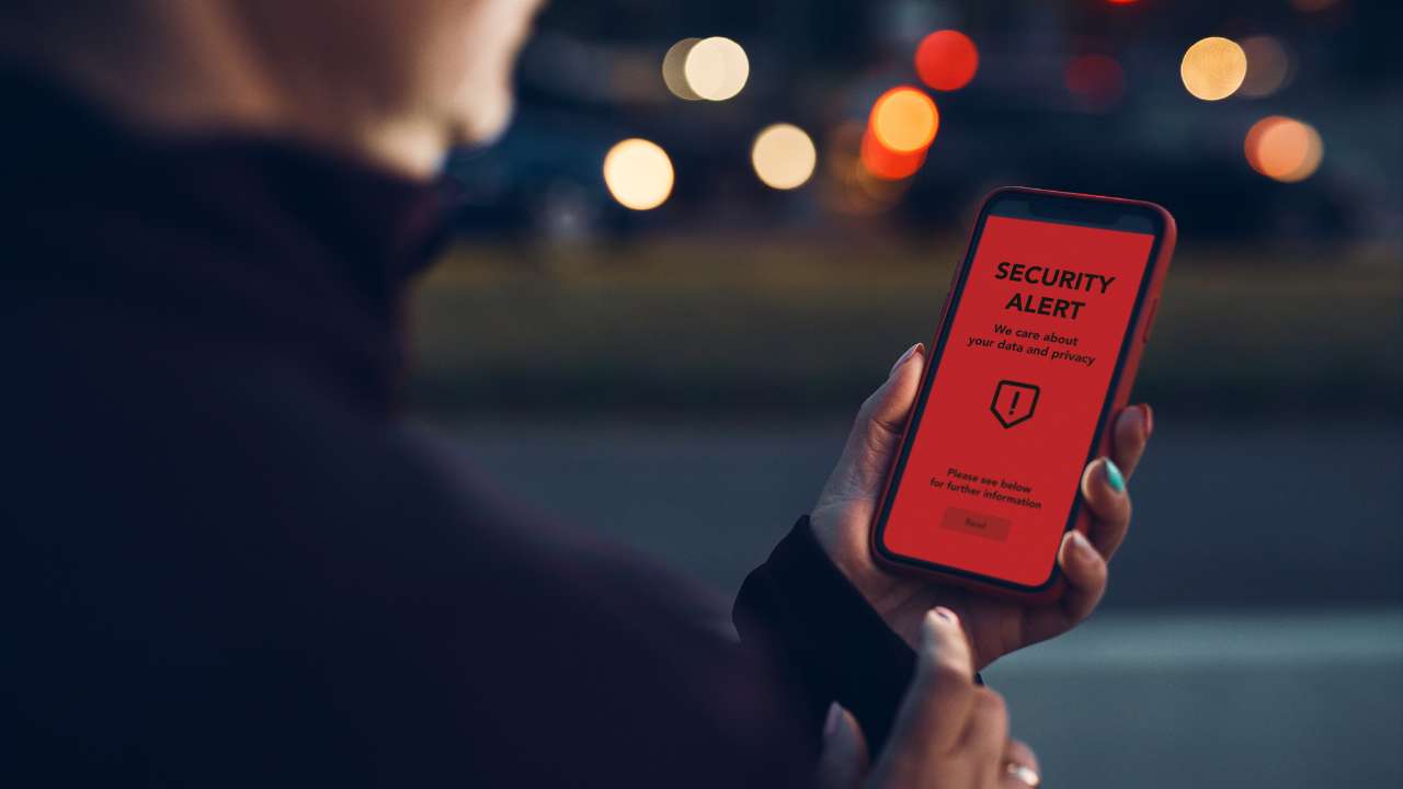 Navigating Cybersecurity: Antivirus vs Endpoint Protection